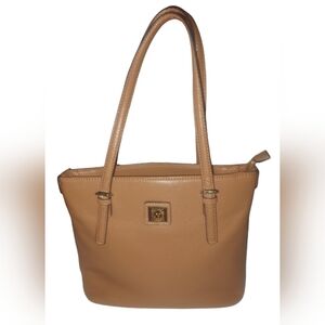 Anne Klein Shoulder bag 💕